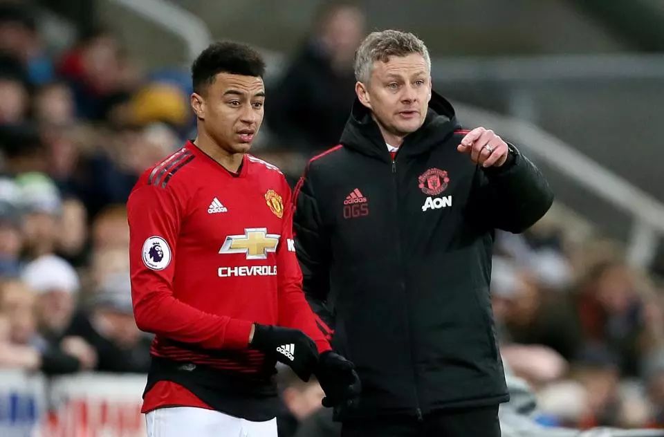 的电竞奖杯 的电竞奖杯