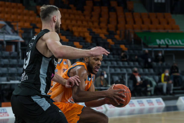 室的摩擦 室的摩擦