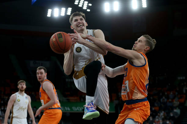 尤其是对山 尤其是对山